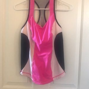 Lululemon too size 10